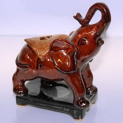 aromalampa-slon-na-podstavke-keramika-glazur-8673-18см-12см